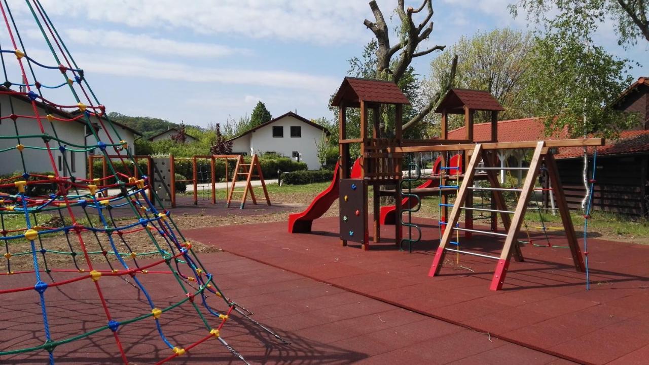 Villapark Várgesztes Εξωτερικό φωτογραφία