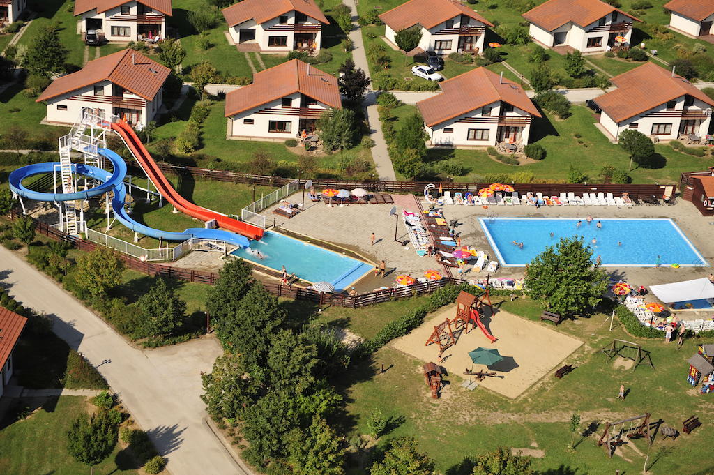 Villapark Várgesztes Εξωτερικό φωτογραφία